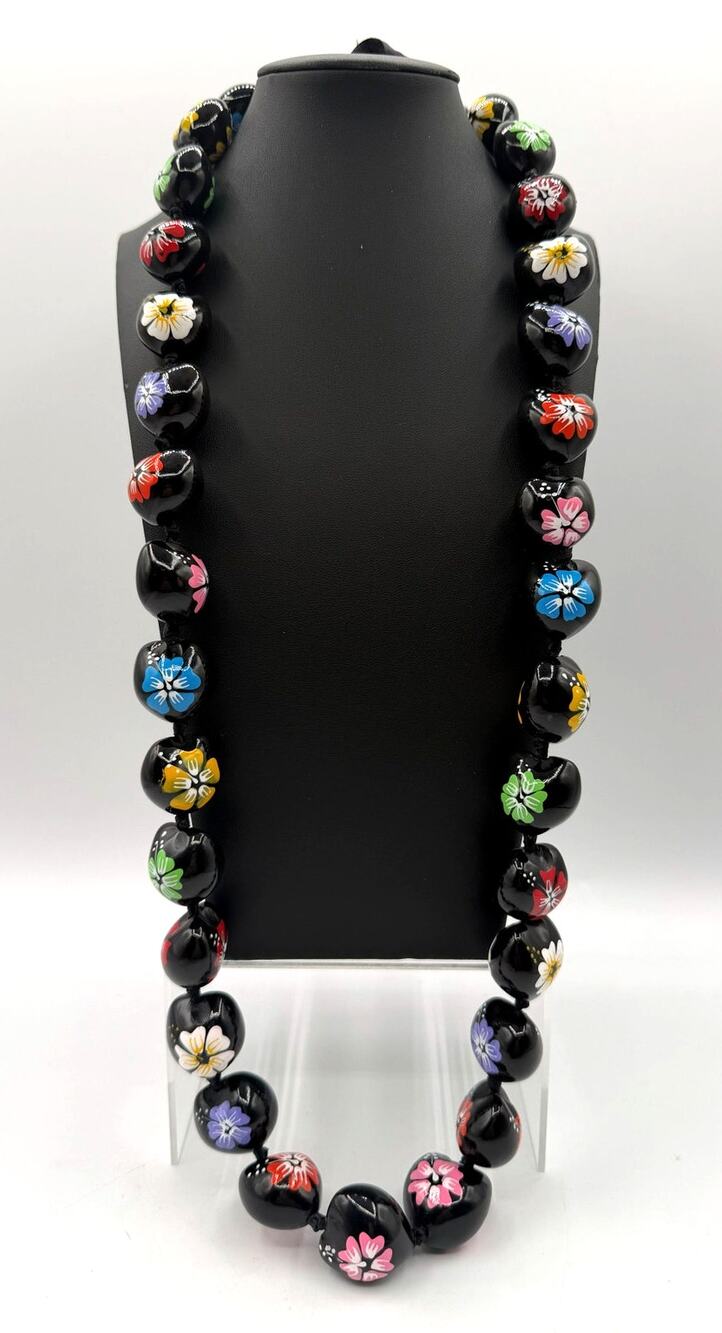 Hawaiian Hand Painted Kukui Nut Lei/Necklace